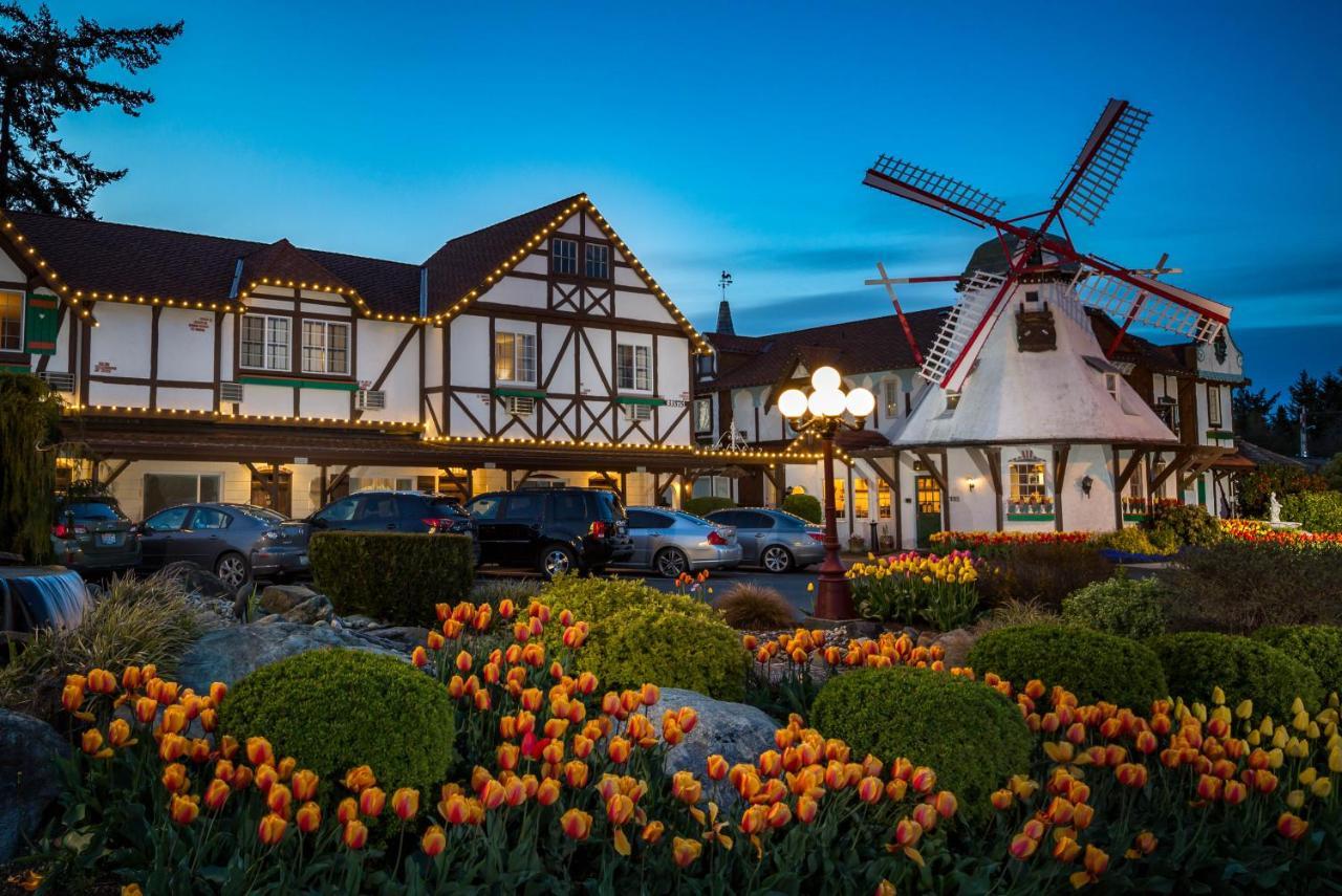 Auld Holland Inn Oak Harbor Buitenkant foto